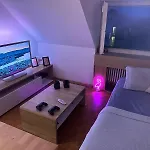 Chambre Confortable Et Grande